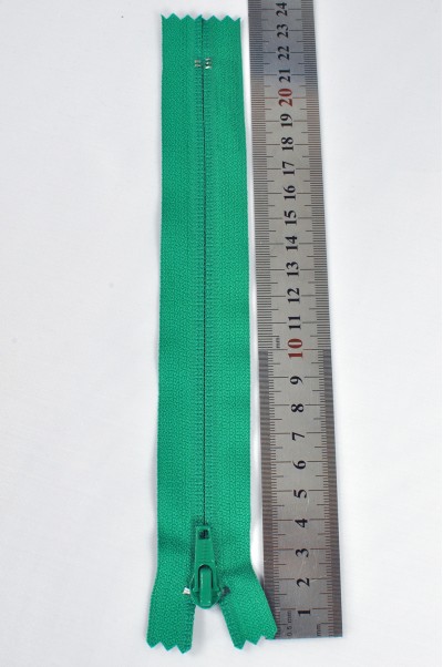 ZIP020  2號拉鏈 聚酯牙拉鏈款式  內織拉鏈款式  密尾拉鏈款式  不設單獨拉鍊訂購 45度照